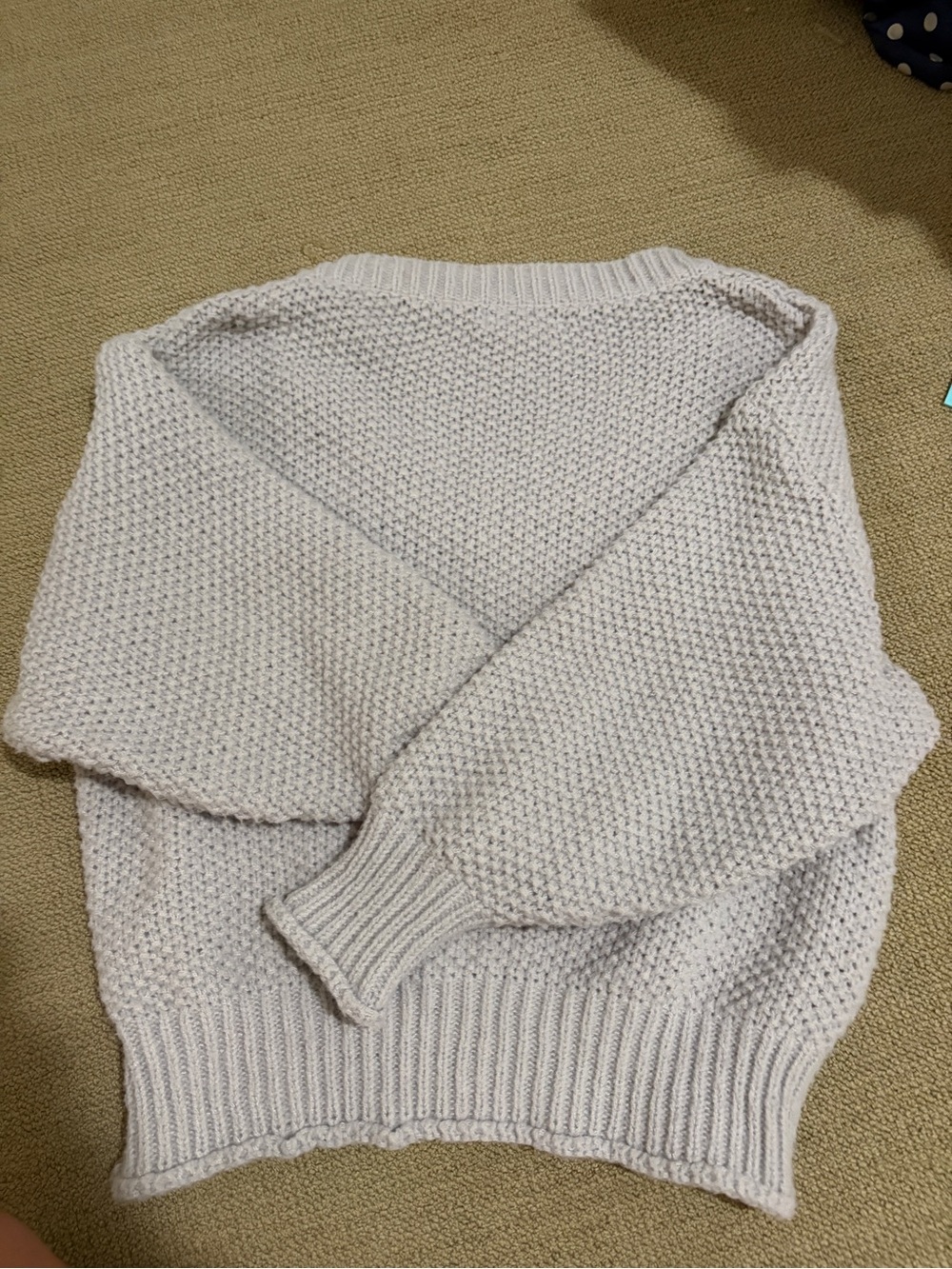 Perfect Condition fab'rik Cream V-Neck Knit Sweater - Picture 3 of 3